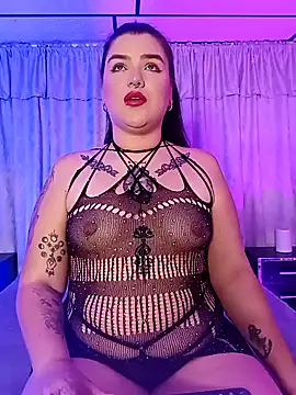 Freya Astrid online show from September 12, 7:40 am