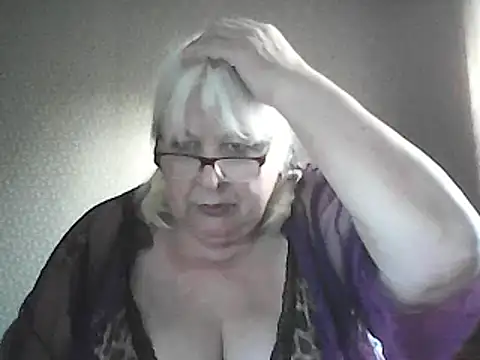 Alexia64231 online show from May 21, 3:15 am