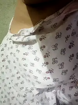 Bhabi-Hot0 online show from May 4, 10:24 pm