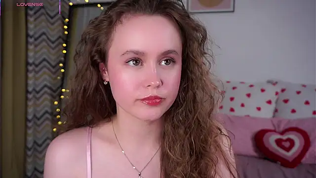 SusannaScholler online show from May 9, 10:34 pm