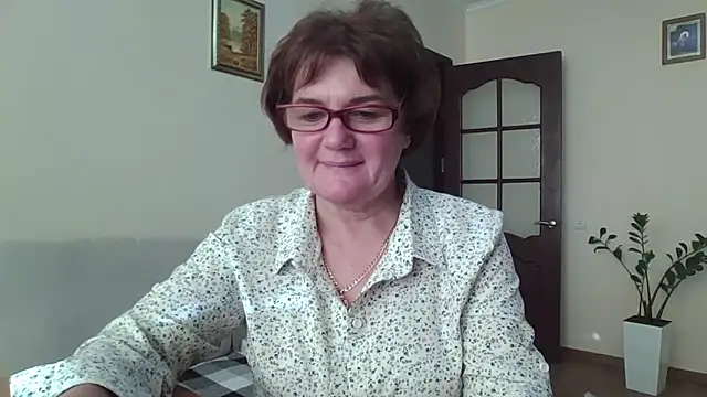 Galina56301 online show from September 18, 5:22 pm