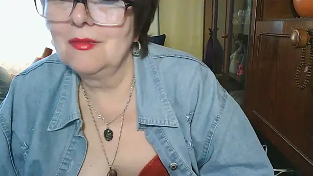 VeronicaGold511 online show from May 14, 7:25 am