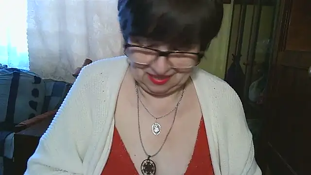 VeronicaGold511 online show from May 11, 7:10 am