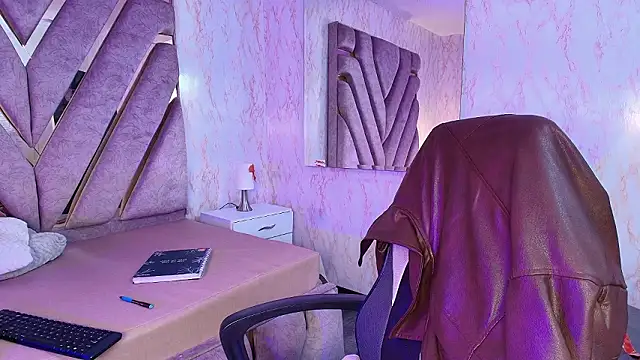 redd pandaa online show from March 28, 8:36 am