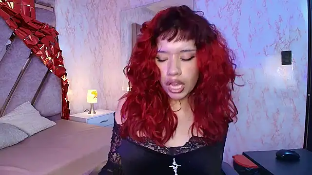 redd pandaa online show from March 18, 3:44 am