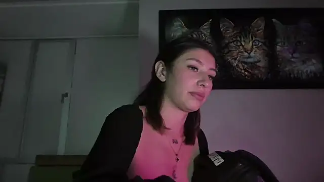 Snapshot of AriaBliss- chatting on September 21, 5:28 am AriaBliss- online show from September 21, 5:28 am