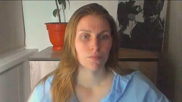 JuliaMuuun online show from March 29, 9:14 pm