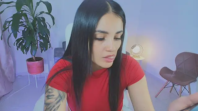 Julieta92  online show from May 4, 11:08 pm