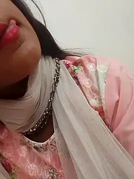Babe Doll04 online show from May 4, 8:18 am