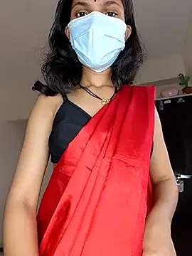 Shivani2002 online show from May 22, 3:26 am