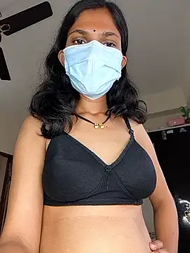 Shivani2002 online show from May 23, 3:27 am
