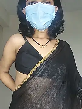 Shivani2002 online show from July 5, 9:15 am