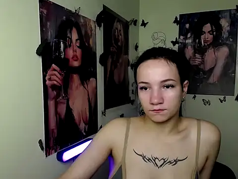 Em7MaA online show from October 6, 7:07 pm