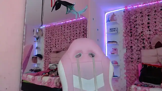 Littlecat 1 online show from November 17, 2:56 am