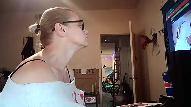 PremiumKitty online show from March 30, 9:03 pm