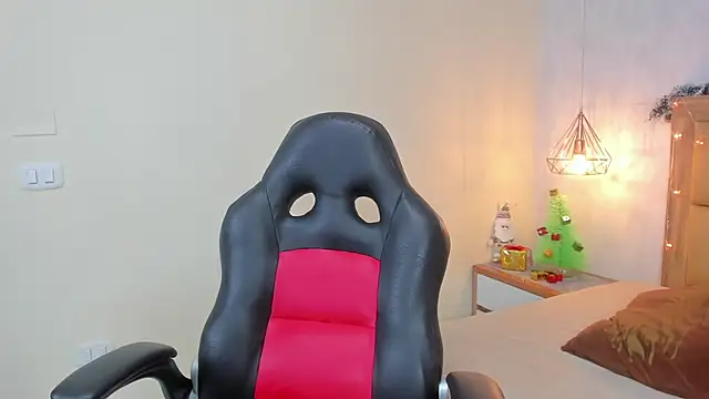 MELISSAROUGE online show from November 26, 7:59 pm