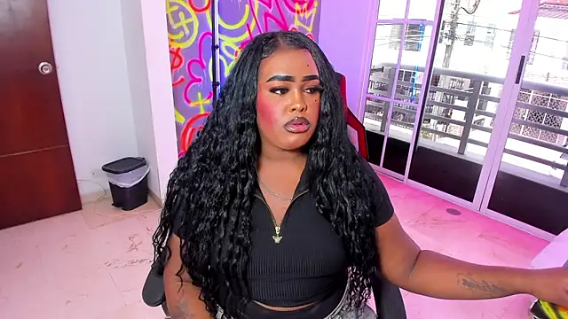  EvaRouse online show from October 16, 5:15 pm