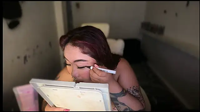  XXXKittyTingles online show from May 13, 6:41 am