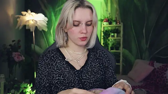 BethanyCloud online show from May 14, 5:57 am