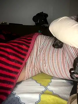 jiya00 online show from October 1, 10:48 pm