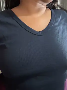 Maggi-is-back online show from October 13, 2:58 am