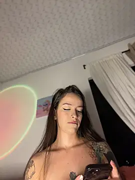 alysa g  online show from May 15, 11:51 pm