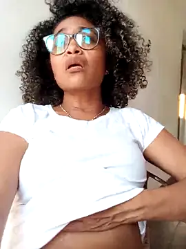 BiiancaEstradaa online show from March 2, 9:20 pm