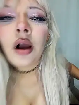 darkyBlushy online show from October 5, 2:38 am