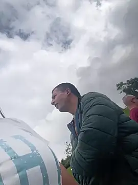 Mia jhoonson online show from December 18, 4:23 pm