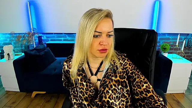 Snapshot of Anna_Snows chatting on September 23, 12:14 pm Anna Snows online show from September 23, 12:14 pm