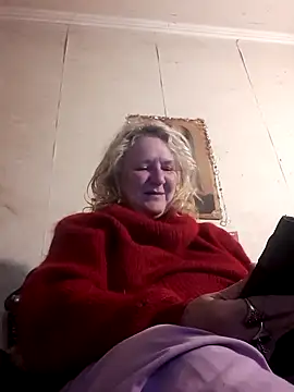 LoveCupid5451 online show from October 27, 10:00 am