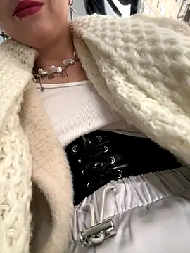 EveLittleSinner online show from October 26, 10:54 am