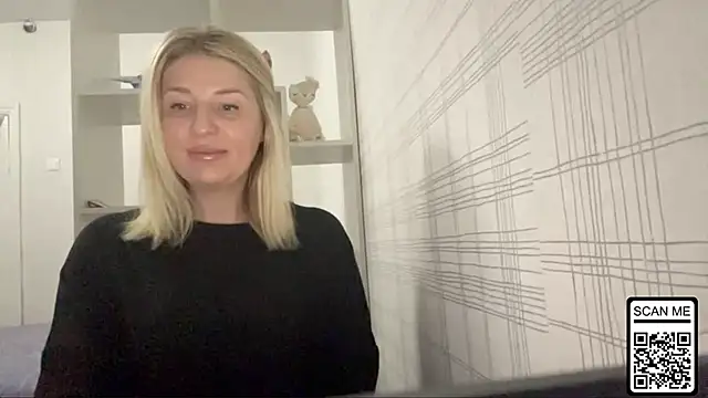 Blondie xoxoxo online show from October 29, 10:19 am