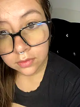 Snapshot of Blair_Bunnyy chatting on October 10, 10:09 am Blair Bunnyy online show from October 10, 10:09 am