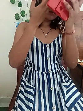 Cutie Shruti online show from November 25, 4:03 am