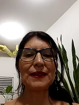 swity foster online show from November 21, 10:28 am