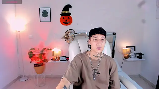 Luci Rose online show from October 21, 2:15 am