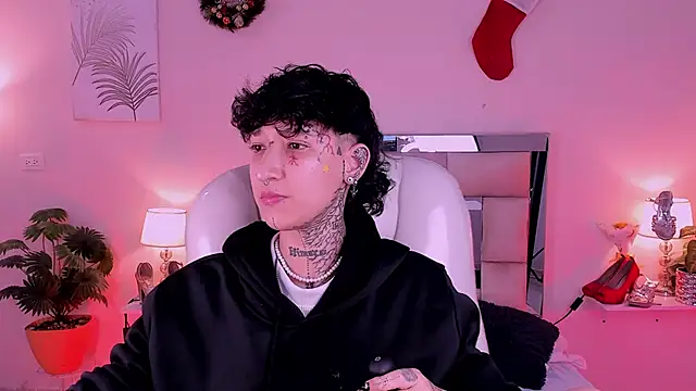 Luci Rose online show from January 10, 3:44 am