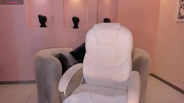 NovaSpencer online show from December 17, 9:30 pm