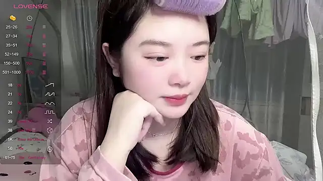 tender-11 online show from March 25, 3:48 pm