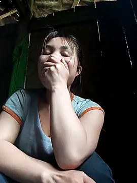 EllyBaby20 online show from May 6, 4:38 am