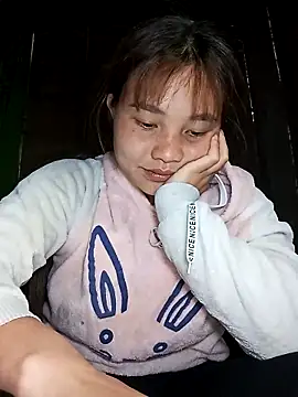 EllyBaby20 online show from May 9, 9:55 am