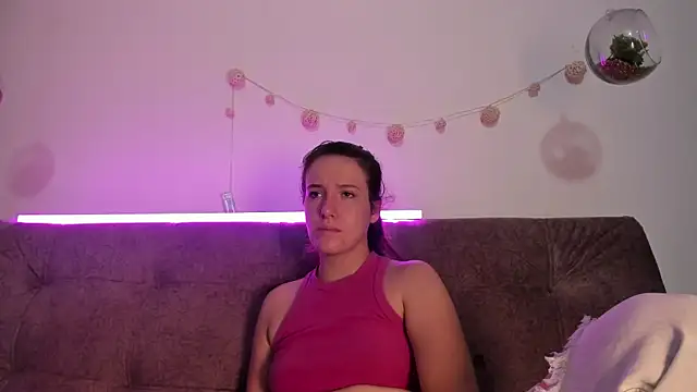 katalella brown1 online show from October 3, 11:37 am