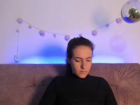 katalella brown1 online show from September 22, 12:03 pm