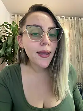 CurvyLust x online show from April 24, 1:47 pm