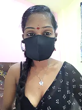 mounika26 online show from September 26, 6:33 am