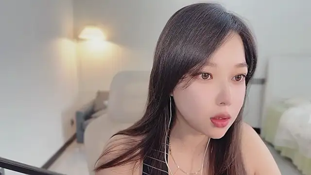 Maymay  online show from November 7, 11:31 pm