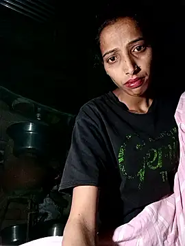 Pinki thakur 1 online show from April 22, 9:45 pm