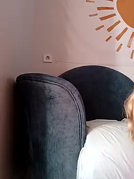 KisaVixen online show from October 16, 11:02 am