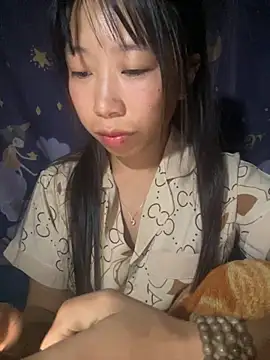 mayly lucky online show from September 29, 1:27 pm